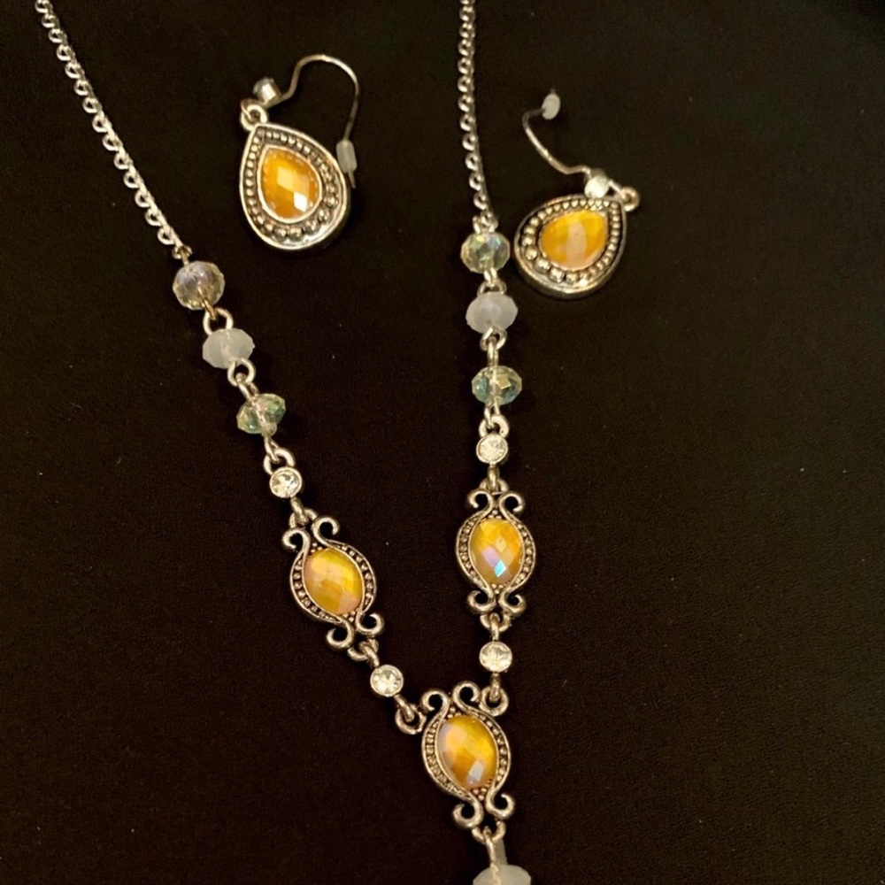 Silver necklace with matching earrings Earth tone - Picture 3 of 5